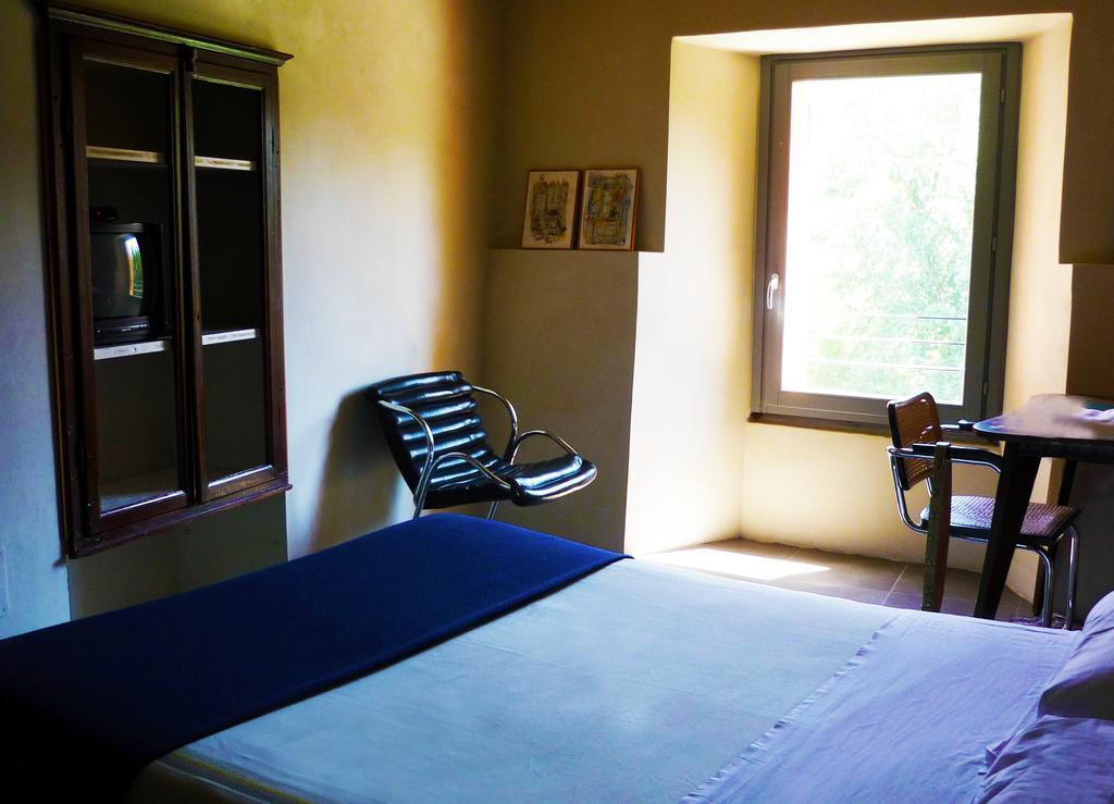 Camera Con Vista フォッソンブローネ 部屋 写真